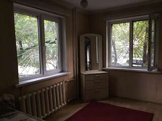 Апартаменты Apartment in 2 mikrorayon Алматы-5